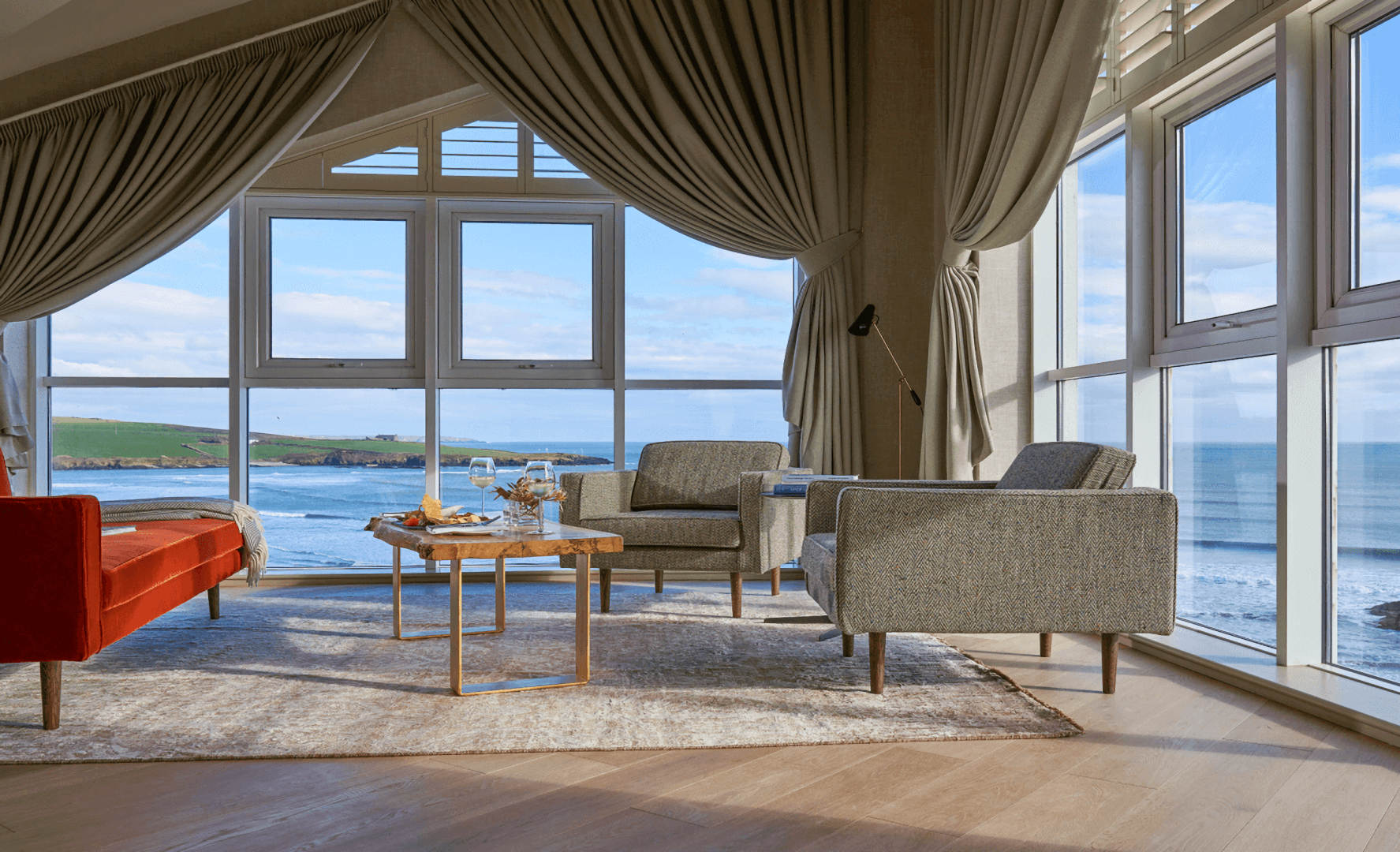 Home feature www.inchydoneyisland.com_v4