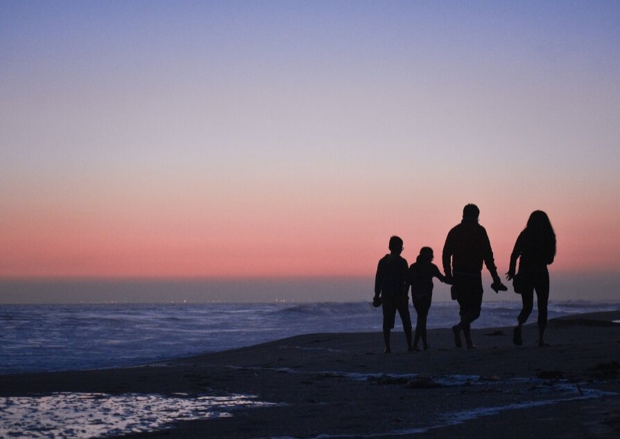 Family www.inchydoneyisland.com_v4